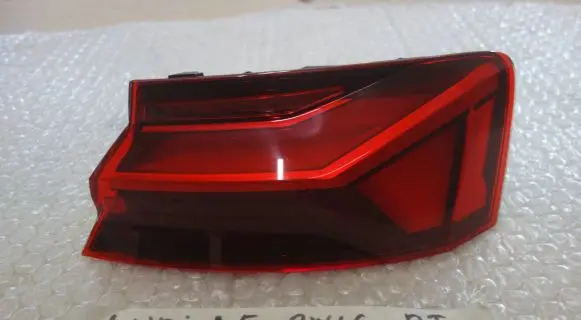 Audi A5 Rear/tail lights 8W6945092AA