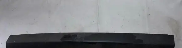 Rear bumper trim bar molding