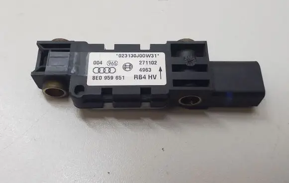 Audi A4 S4 B6 8E 8H Airbag deployment crash/impact sensor 8E0959651