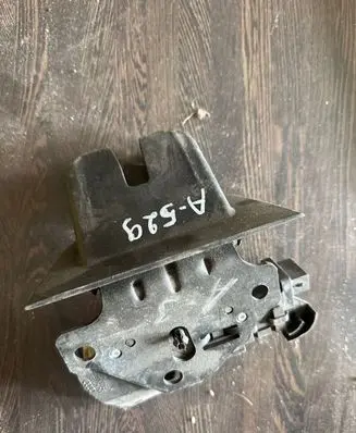 Audi A3 S3 A3 Sportback 8P Tailgate/trunk/boot lock/catch/latch 8P4827520