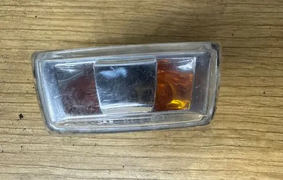Opel Insignia A Front fender indicator light 13252455