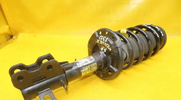 Opel Mokka X Front shock absorber/damper 95137358