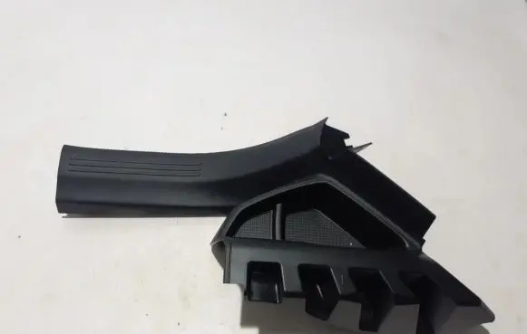 Volvo C40 Rear sill trim cover 32216843