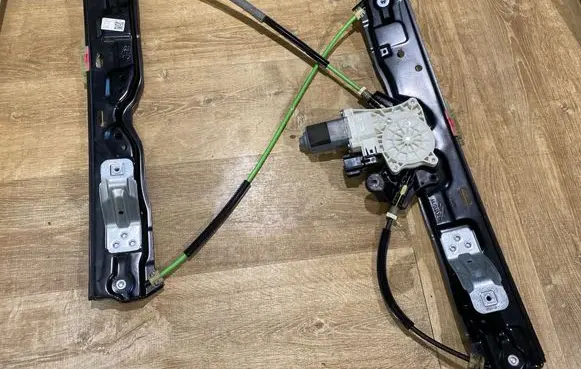 Jaguar F-Pace Rear window lifting mechanism without motor C42087108 X761FR HK8323201AG