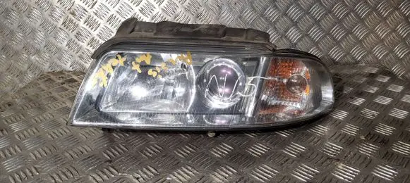 Audi A4 S4 B5 8D Headlight/headlamp 8D0941003AM 1853627100 89301731