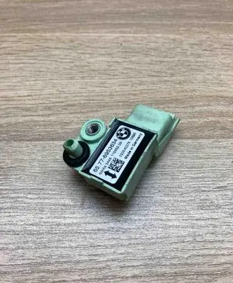 BMW 5 E60 E61 Airbag deployment crash/impact sensor 6953634 11585229