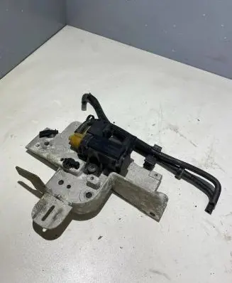 Volvo V70 Turbo solenoid valve 31293964 11T318 70232502
