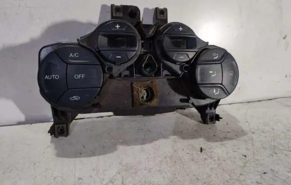 Ford Ka Climate control unit 735528389