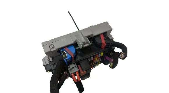 Iveco Daily 4th gen Fuse module 