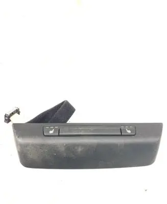 BMW 1 E81 E87 Seat heating switch 03743670