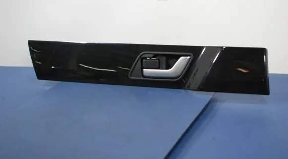 Land Rover Range Rover Sport L320 Side skirt rear trim 