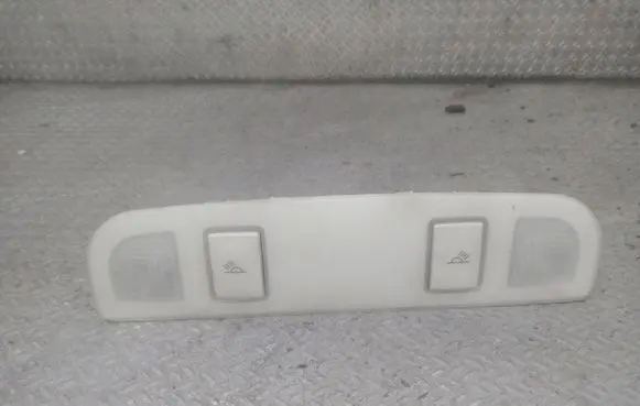 Audi A6 S6 C6 4F Rear seat light 4F0947111