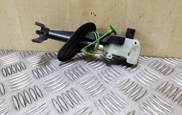 Fuel tank cap lock motor