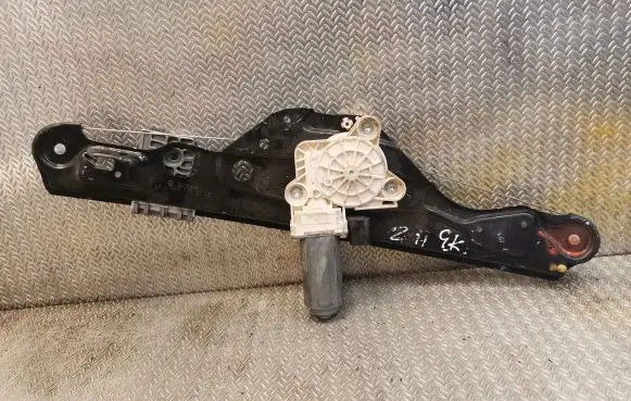 Mercedes-Benz E W211 Rear door window regulator with motor 2117300146