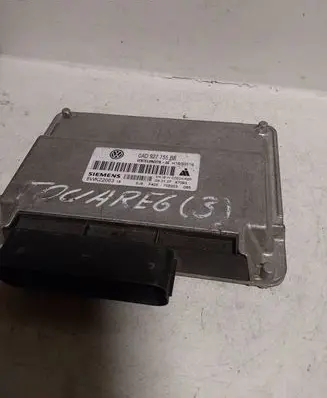 Volkswagen Touareg I Transfer box differential control unit 5WK22063 0AD927755BE