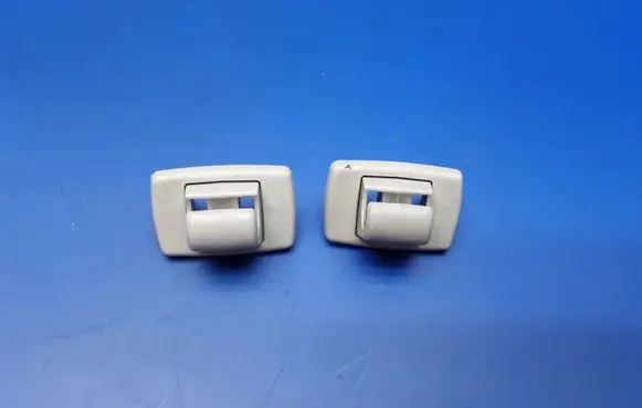 Sun visor clip/hook/bracket