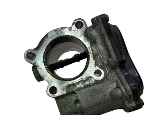 Nissan X-Trail T31 Throttle valve 336911401 8200987453