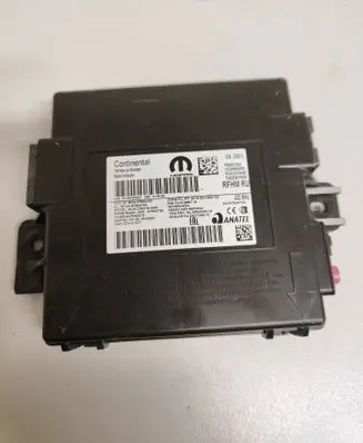 Chrysler Pacifica Keyless (KESSY) go control unit/module P68500152AA 125823087A
