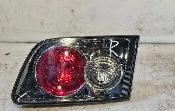 Mazda 6 Tailgate rear/tail lights 22661974