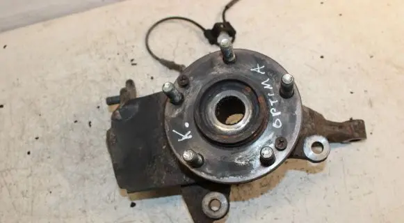 KIA Optima Front wheel hub