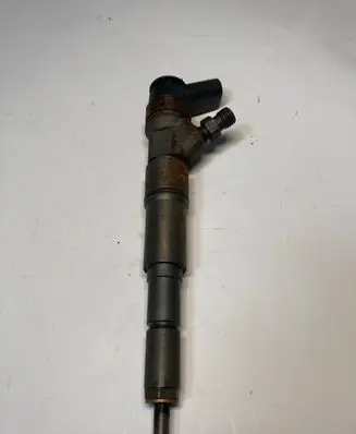 BMW 5 E60 E61 Fuel injector 0445110209 7794435