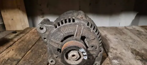 Volvo S70 V70 V70 XC Generator/alternator 0123505014 9162683