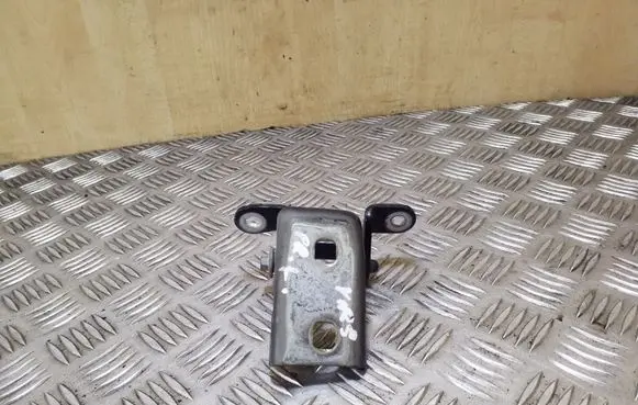 Opel Insignia A Front door upper hinge A046574