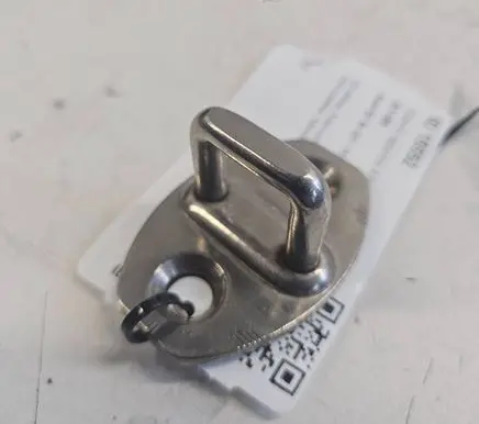 Audi Q7 4L Rear door lock loop/hook striker 8Z0837033