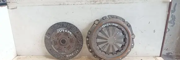 Renault Clio II Clutch set kit D180 VALEO