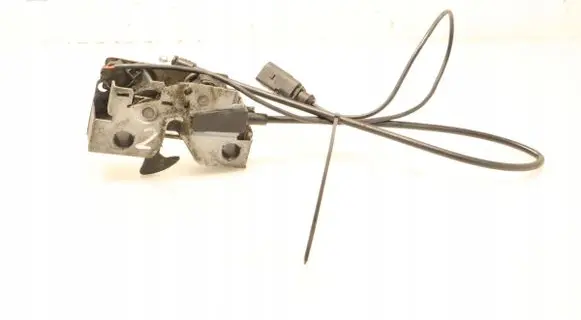 Engine bonnet/hood lock/catch