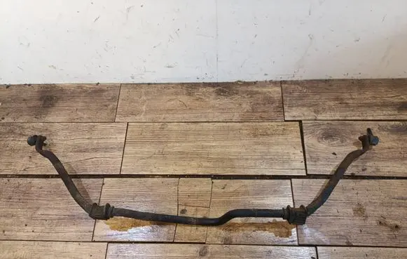 Toyota RAV 4 (XA20) Front anti-roll bar/sway bar