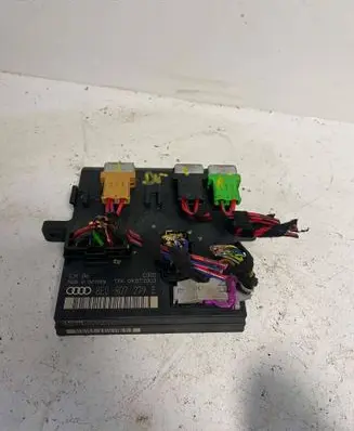Audi A4 S4 B6 8E 8H Comfort/convenience module 8E0907279E 00001533A6