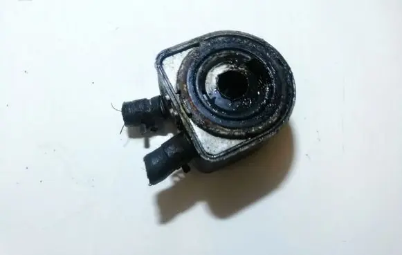 Engine oil radiator