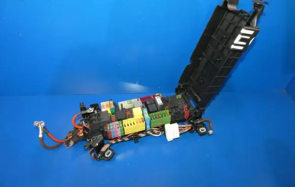 Mercedes-Benz A W176 Fuse box set
