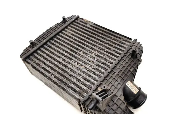 Maserati Ghibli Intercooler radiator 16474840 670009833 030314670