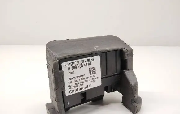 Mercedes-Benz B W246 W242 Fuel injection pump control unit/module A0009004301 A2C53371279 120036049119E