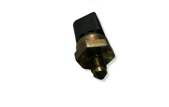 Porsche Cayenne (9Y0 9Y3) Fuel pressure sensor 059906054L
