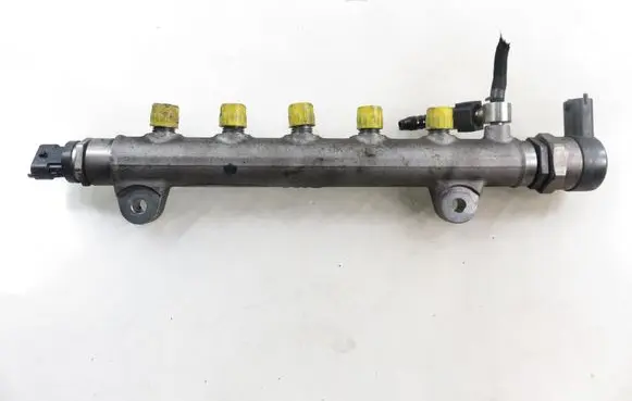 KIA Ceed Fuel main line pipe 314002A410 0445214111 0281002507