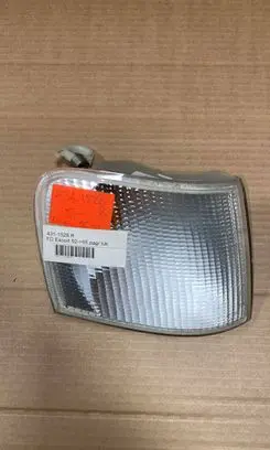 Ford Escort Front indicator light 91AG13368CA
