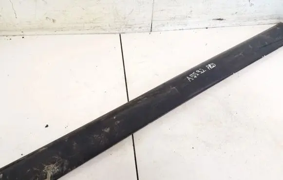 Audi A6 S6 C4 4A Front door trim (molding) 4a0853952a