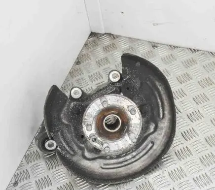 Land Rover Range Rover Evoque L538 Rear wheel hub BJ325A968AD