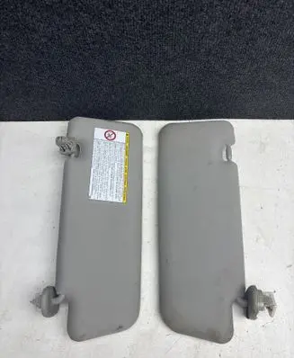 Toyota Prius (XW20) Sun visor