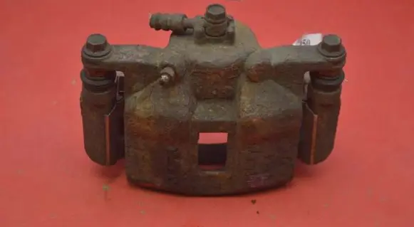 Honda FR-V Front brake caliper