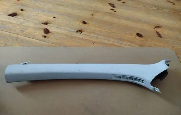 Volkswagen Golf V (A) pillar trim 1K0867233 1K0868489