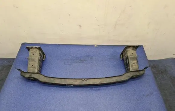 BMW X6 E71 Front bumper support beam 