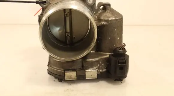 Audi A4 S4 B7 8E 8H Throttle body valve 0280750009