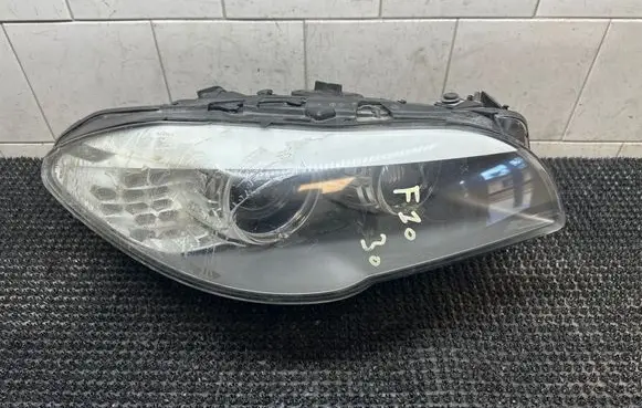 BMW 5 F10 F11 Headlight/headlamp 1ZS01013144 720325409