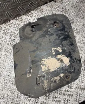 BMW 5 G30 G31 G38 Other under body part 6861146