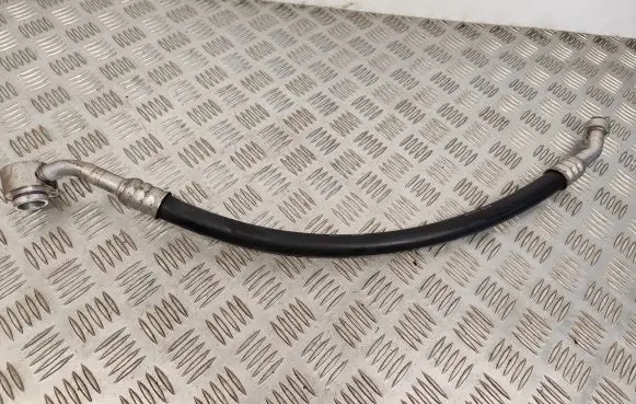 Audi A4 S4 B9 Air conditioning (A/C) pipe/hose 8W0816743D