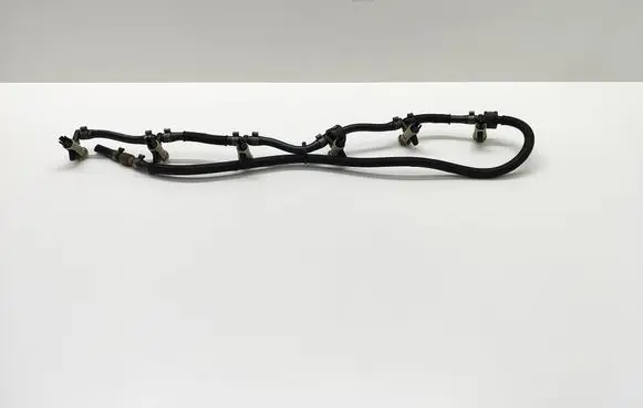 BMW 5 E60 E61 Fuel return line/hose 7799869 779986902 13537799869